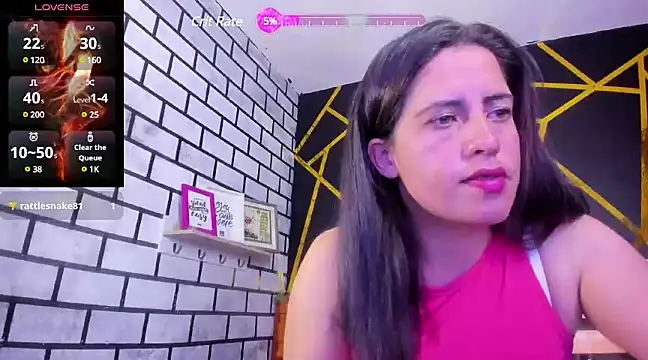 kathina giraldo online show from December 28, 2024, 3:59 pm