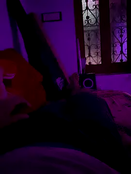 Snapshot of Vampiredaddy_ chatting on October 26, 2025, 2:34 pm Vampiredaddy online show from October 26, 2025, 2:34 pm