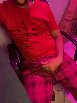 Snapshot of Vampiredaddy_ chatting on October 27, 2025, 3:16 pm Vampiredaddy online show from October 27, 2025, 3:16 pm