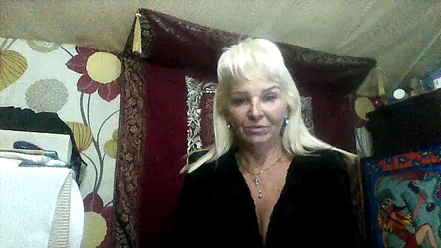Snapshot of CassandraSandra44 chatting on October 31, 2025, 6:53 pm CassandraSandra44 online show from October 31, 2025, 6:53 pm