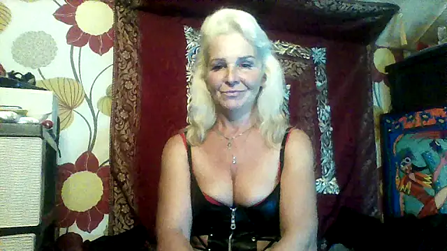 Snapshot of CassandraSandra44 chatting on November 10, 2025, 5:01 pm CassandraSandra44 online show from November 10, 2025, 5:01 pm