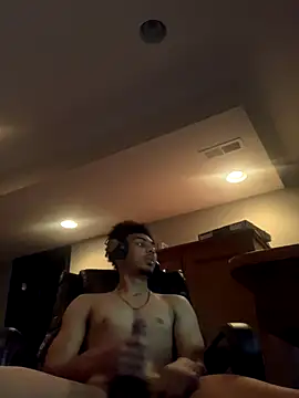 Snapshot of ZADDY48 chatting on November 8, 2025, 7:41 am ZADDY48 online show from November 8, 2025, 7:41 am