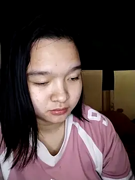 Snapshot of Thomgdee chatting on March 19, 2025, 7:40 am Thomgdee online show from March 19, 2025, 7:40 am