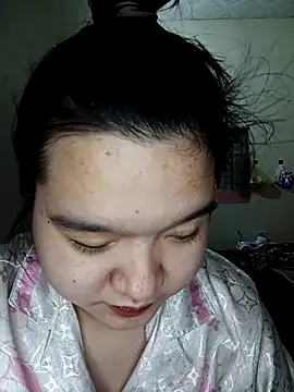 Snapshot of Thomgdee chatting on October 29, 2025, 6:48 am Thomgdee online show from October 29, 2025, 6:48 am