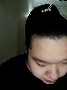 Snapshot of Thomgdee chatting on October 30, 2025, 1:29 am Thomgdee online show from October 30, 2025, 1:29 am