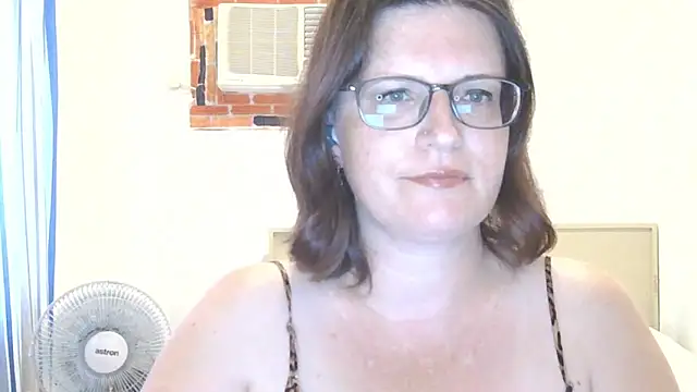 CrimsonMistress online show from March 28, 2026, 10:31 pm