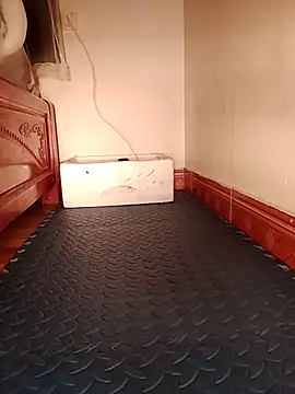 JasminePham online show from January 8, 2026, 5:26 pm