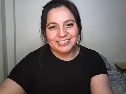 irissex0711 online show from October 11, 2025, 2:33 am