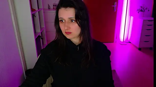 jenna-sxy19 online show from November 25, 2025, 6:19 pm