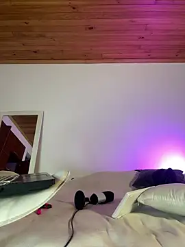 paula perez09 online show from February 4, 2025, 3:11 am