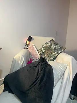 paula perez09 online show from March 23, 2025, 9:10 am