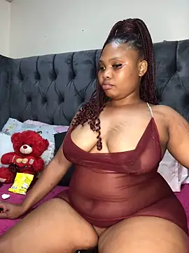 Snapshot of Anaelle24 chatting on December 14, 2025, 11:26 am Anaelle24 online show from December 14, 2025, 11:26 am