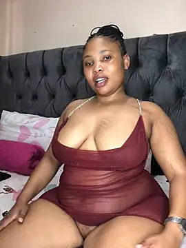 Snapshot of Anaelle24 chatting on February 19, 2026, 6:20 am Anaelle24 online show from February 19, 2026, 6:20 am