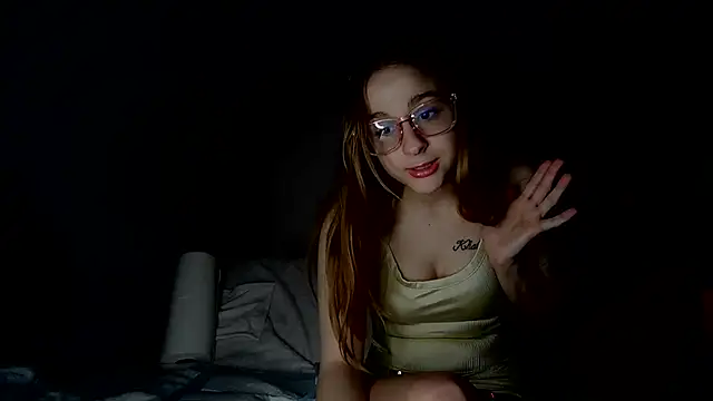 puumpkins1ut online show from May 18, 2026, 5:57 am