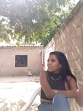 1CANDYLOVE online show from January 15, 2026, 4:00 pm