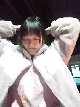 Snapshot of lytamye chatting on March 6, 2025, 11:03 am lytamye online show from March 6, 2025, 11:03 am