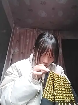 Snapshot of lytamye chatting on March 9, 2025, 9:35 am lytamye online show from March 9, 2025, 9:35 am