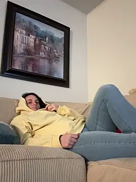 Snapshot of Quinnrose0420 chatting on January 3, 2025, 2:32 am Quinnrose0420 online show from January 3, 2025, 2:32 am