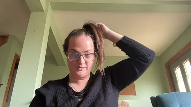 Snapshot of Quinnrose0420 chatting on September 17, 2025, 7:04 pm Quinnrose0420 online show from September 17, 2025, 7:04 pm