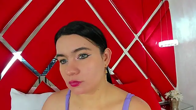 SusanCouper online show from February 15, 2025, 10:31 pm