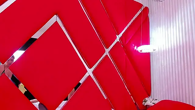 SusanCouper online show from September 24, 2025, 11:13 am