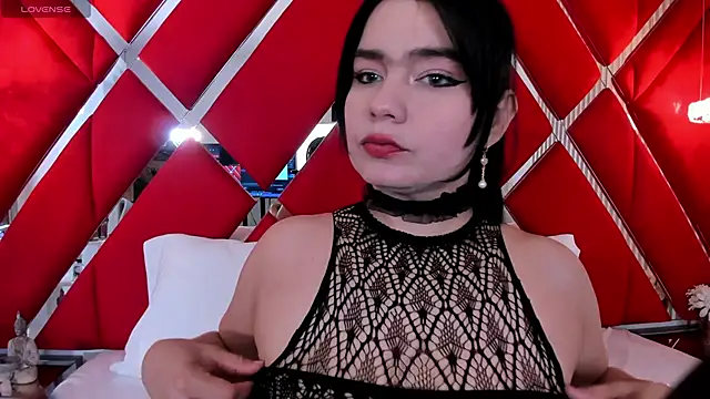 SusanCouper online show from October 3, 2025, 10:51 pm