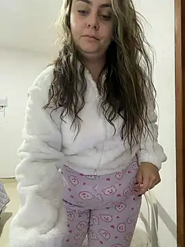 Im Amelia online show from July 5, 2026, 1:45 am
