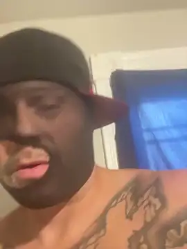 Snapshot of degiggxxx chatting on October 7, 2025, 6:38 pm degiggxxx online show from October 7, 2025, 6:38 pm