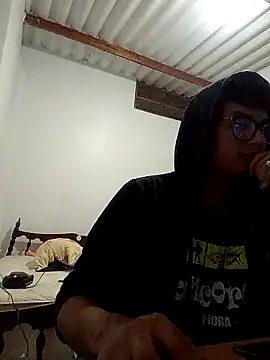 Chiquisijotis online show from October 9, 2025, 1:25 am