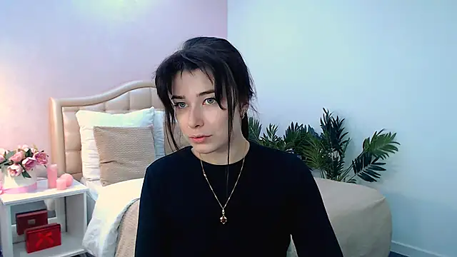  Sun Shy  online show from November 28, 2025, 8:11 pm