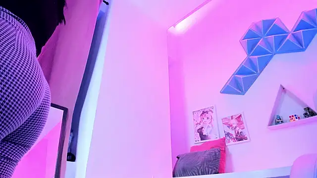 Valkiria ponce online show from December 23, 2025, 5:16 am