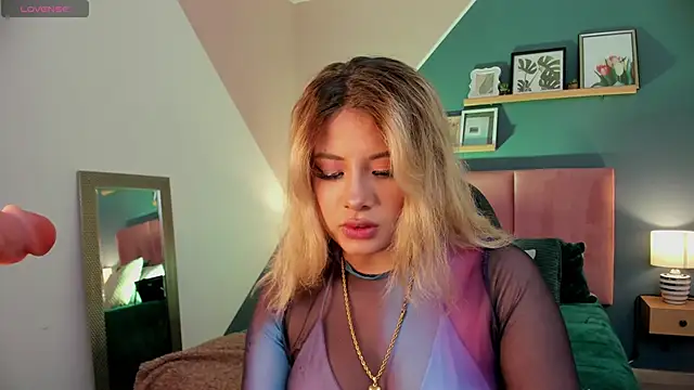 Khali reed  online show from April 19, 2026, 5:40 am