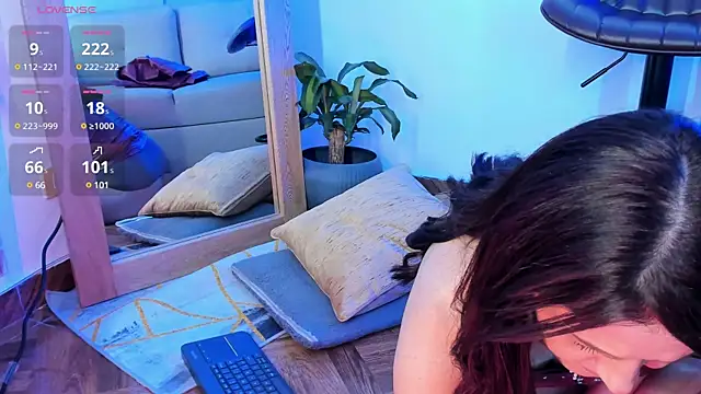 mrs griseld  online show from January 31, 2025, 10:21 pm