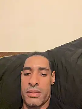 Snapshot of u091 chatting on December 21, 2024, 12:53 am u091 online show from December 21, 2024, 12:53 am