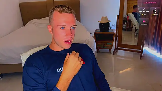 tommy cumfinger online show from November 1, 2025, 12:34 am