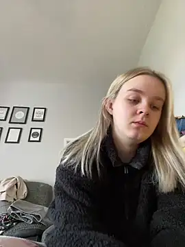 princess blondex online show from February 24, 2025, 9:32 am