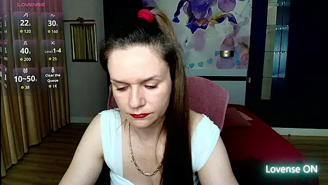 AriaGray online show from February 28, 2026, 8:10 pm