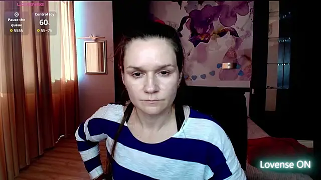 AriaGray online show from March 26, 2026, 12:55 pm