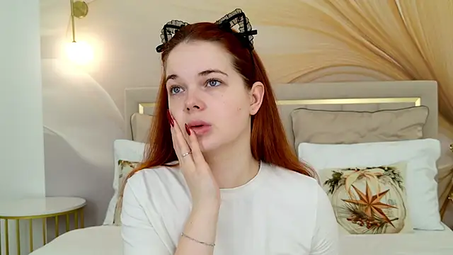 Snapshot of DeniseReese chatting on December 18, 2025, 3:01 am DeniseReese online show from December 18, 2025, 3:01 am