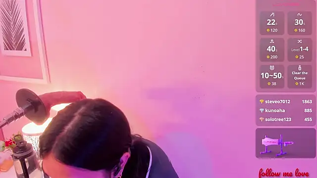 zyle boobs online show from September 28, 2025, 11:59 am