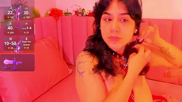 zyle boobs online show from October 28, 2025, 12:41 pm