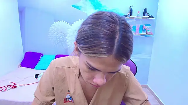 DEMI LEED online show from January 10, 2026, 11:56 am