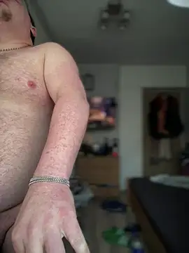 Snapshot of PierreNaked89 chatting on February 9, 2025, 6:22 am PierreNaked89 online show from February 9, 2025, 6:22 am