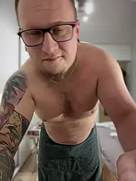 Snapshot of PierreNaked89 chatting on February 15, 2025, 10:31 pm PierreNaked89 online show from February 15, 2025, 10:31 pm