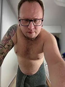 Snapshot of PierreNaked89 chatting on February 22, 2025, 8:53 pm PierreNaked89 online show from February 22, 2025, 8:53 pm