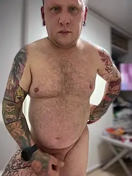 Snapshot of PierreNaked89 chatting on October 3, 2025, 9:45 pm PierreNaked89 online show from October 3, 2025, 9:45 pm