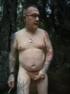 Snapshot of PierreNaked89 chatting on October 8, 2025, 4:04 pm PierreNaked89 online show from October 8, 2025, 4:04 pm