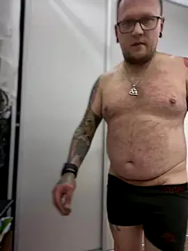 Snapshot of PierreNaked89 chatting on October 27, 2025, 9:52 pm PierreNaked89 online show from October 27, 2025, 9:52 pm