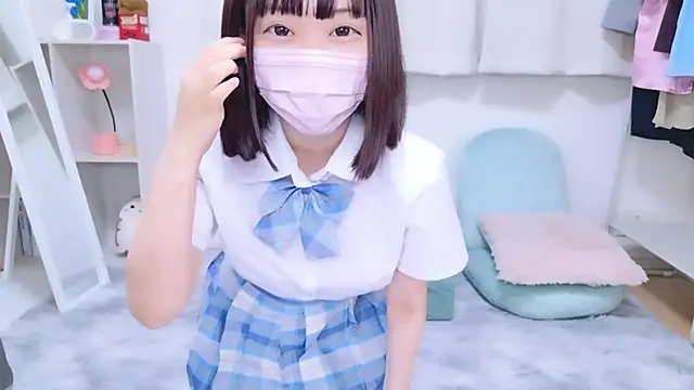 x-naru-x online show from March 14, 2025, 3:04 am