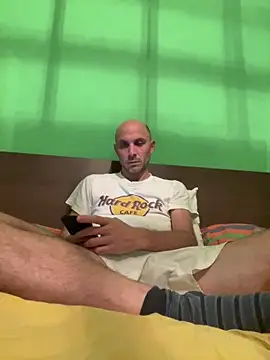 tubfunaske online show from October 29, 2025, 6:53 pm